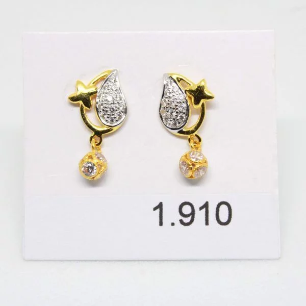 Diamond Buti 1.910 g 18kt