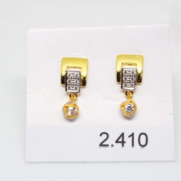 Diamond Buti 2.410 g 18kt