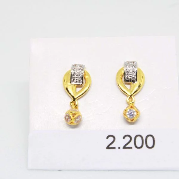 Diamond Buti 2.200 g 18kt