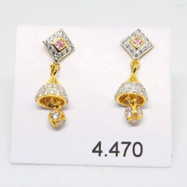 Diamond Jumar Buti 4.470 g 18kt