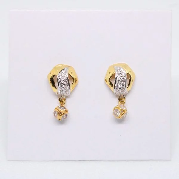 Diamond Buti 2.140 g 18kt