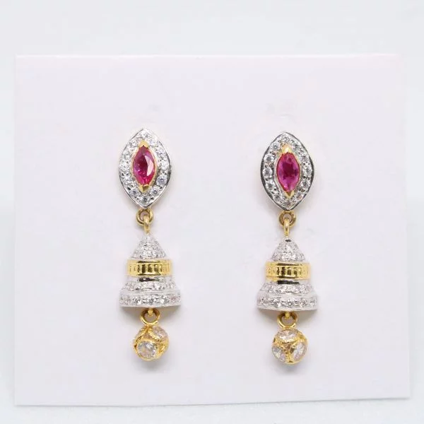 Diamond Jumar Buti 3.430 g 18kt