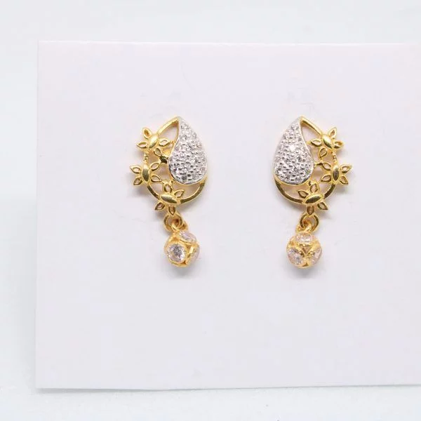 Diamond Buti 2.810 g 18kt