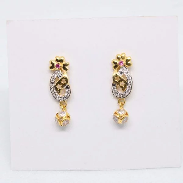 Diamond Buti 2.520 g 18kt