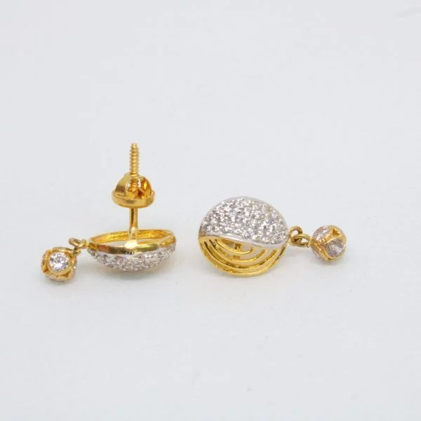 Diamond Buti 2.870 g 18kt