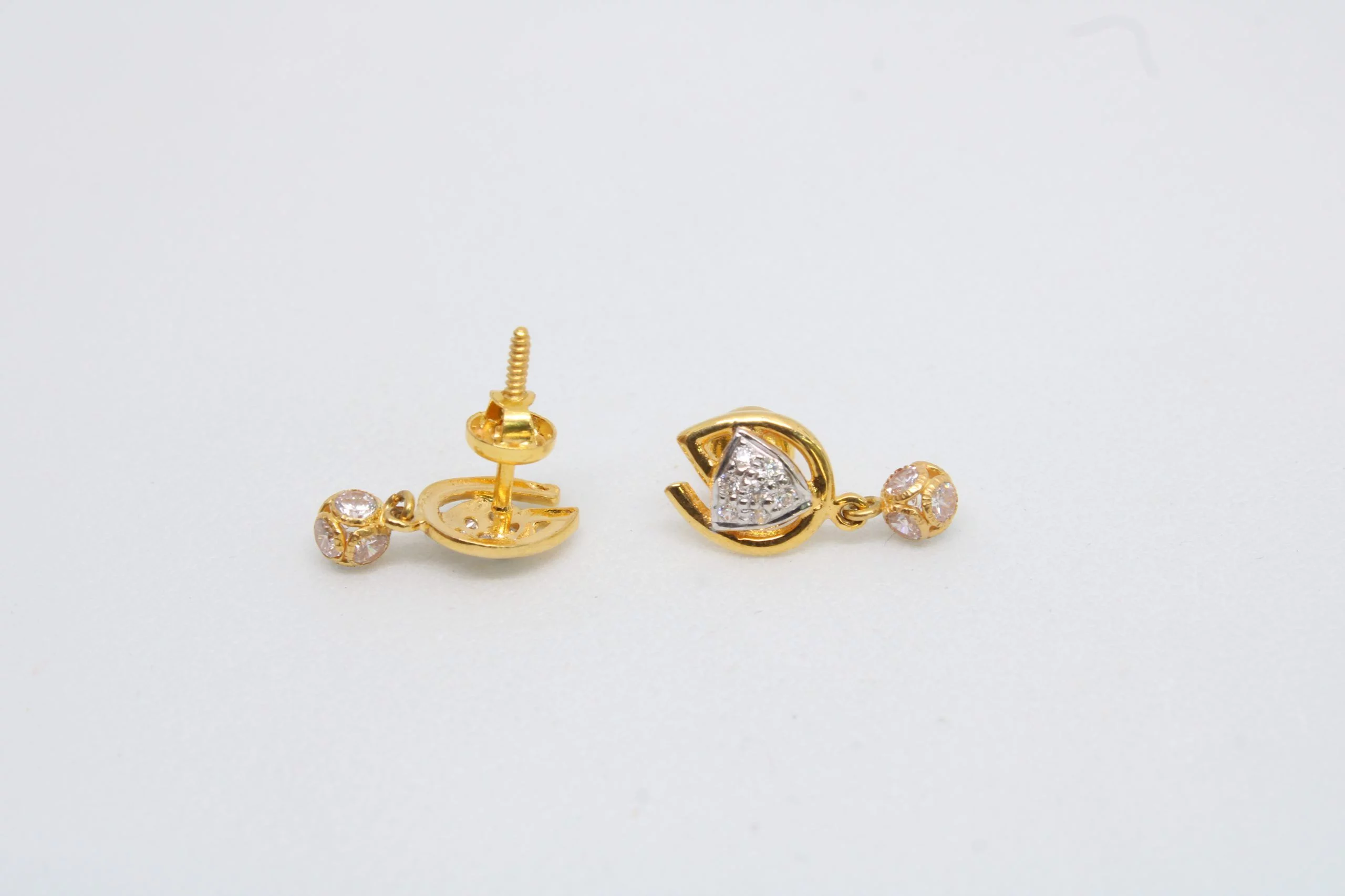 Diamond Buti 2.340 g 18kt - Image 2