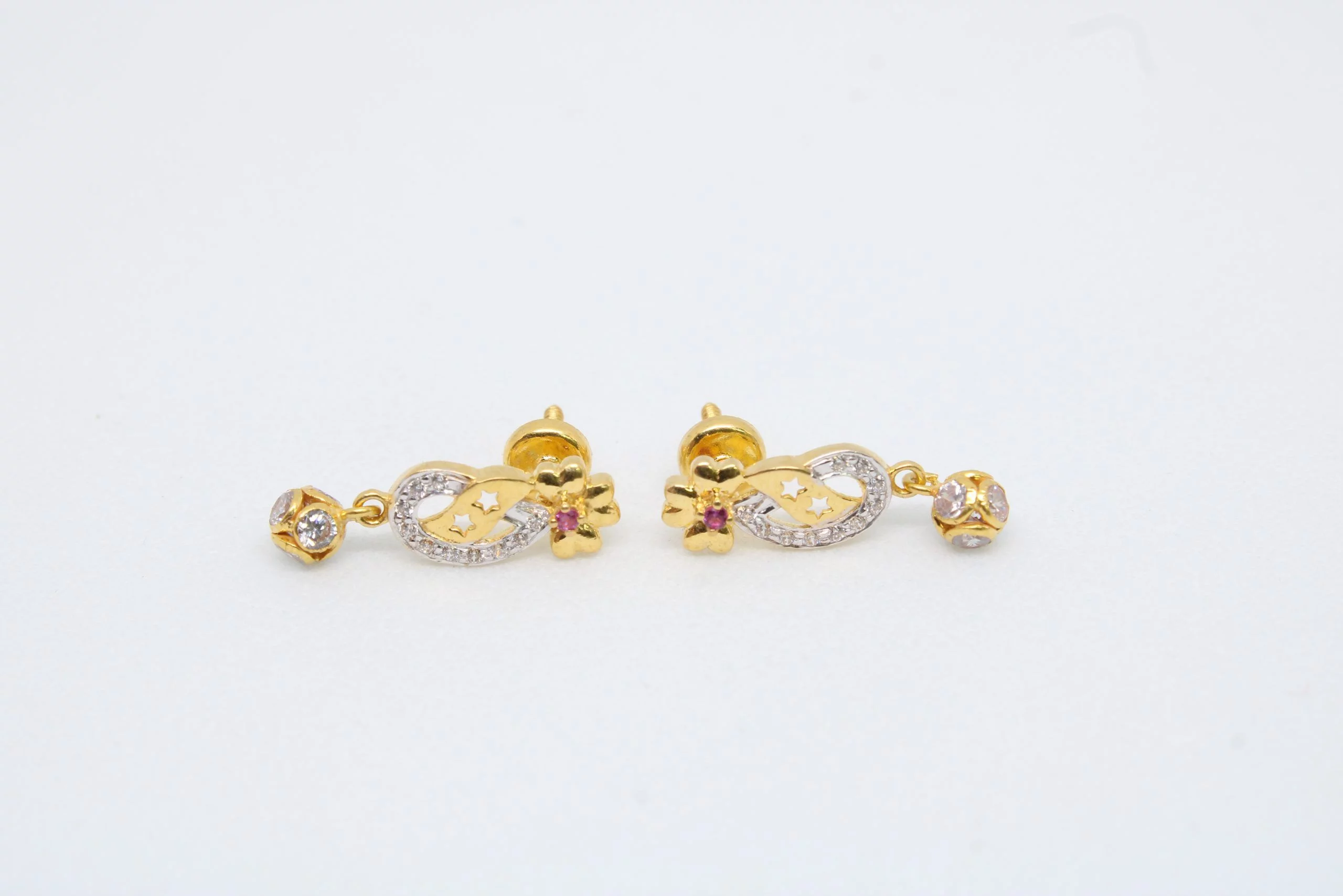 Diamond Buti 2.520 g 18kt - Image 3
