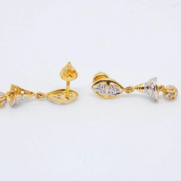 Diamond Jumar Buti 2.620 g 18kt