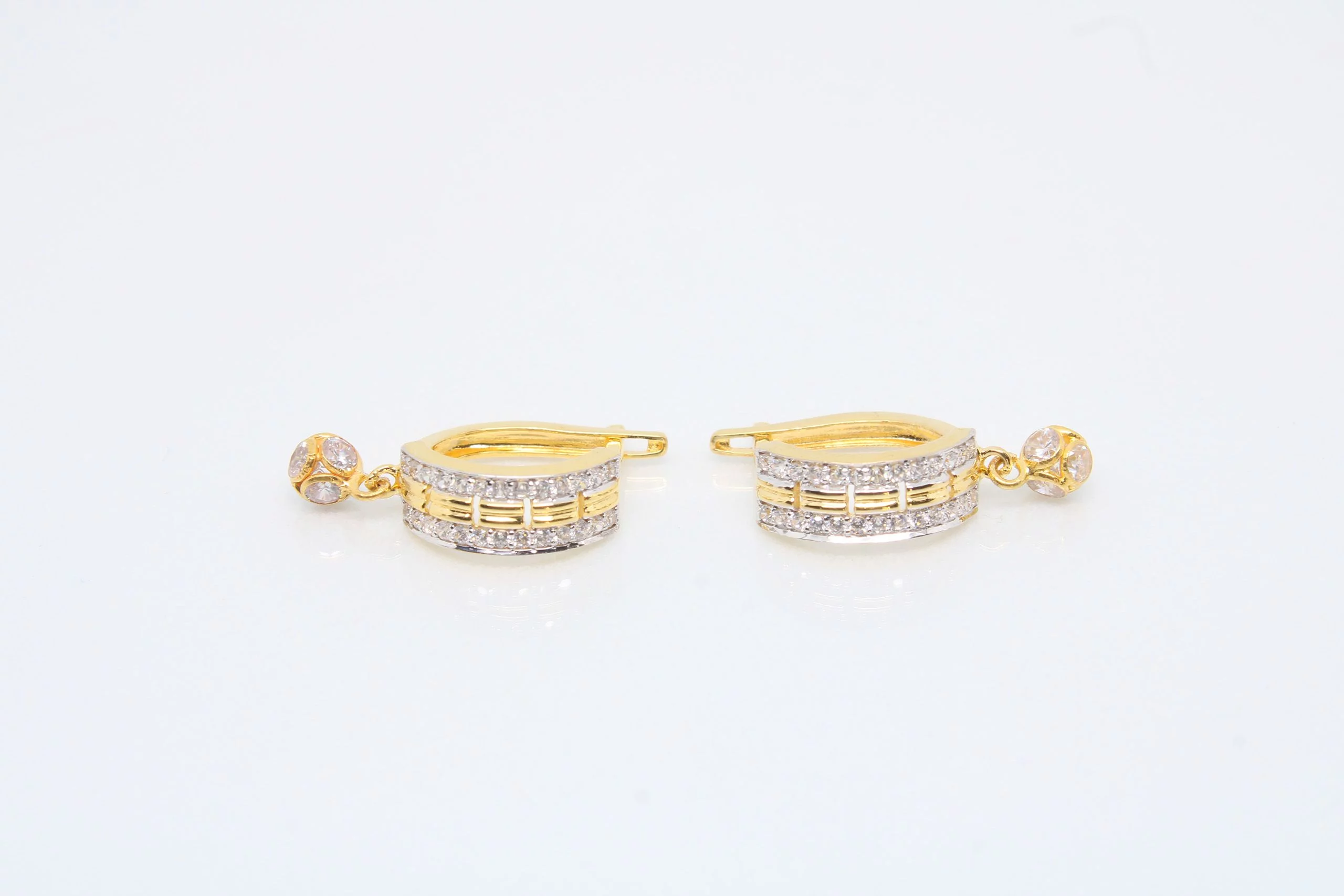 Earring Diamond Bali 2.880 g 18kt - Image 2
