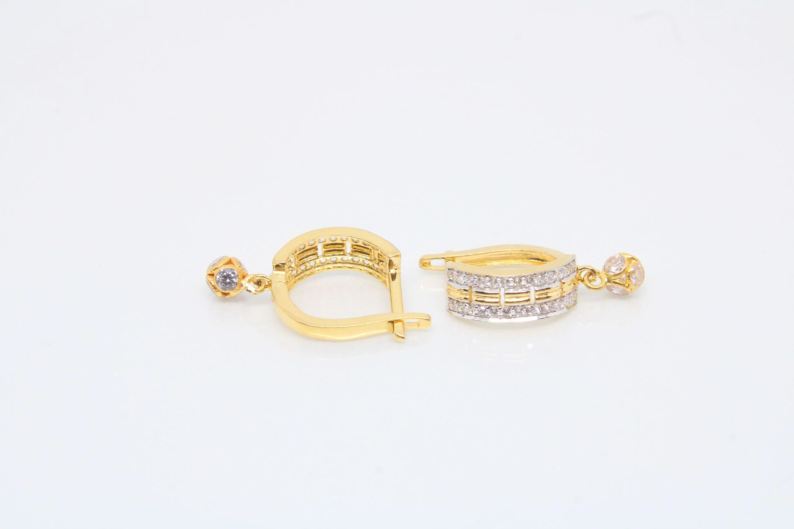 Earring Diamond Bali 2.880 g 18kt