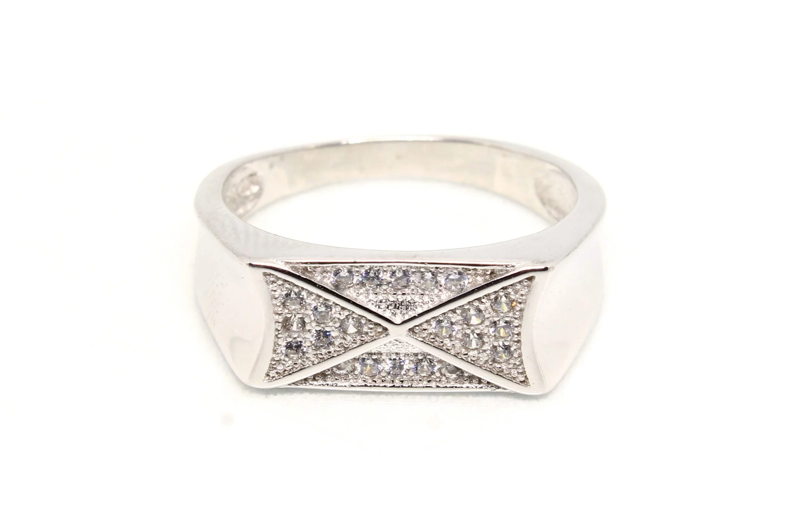 925 Sterling Silver Ring 4.340 g