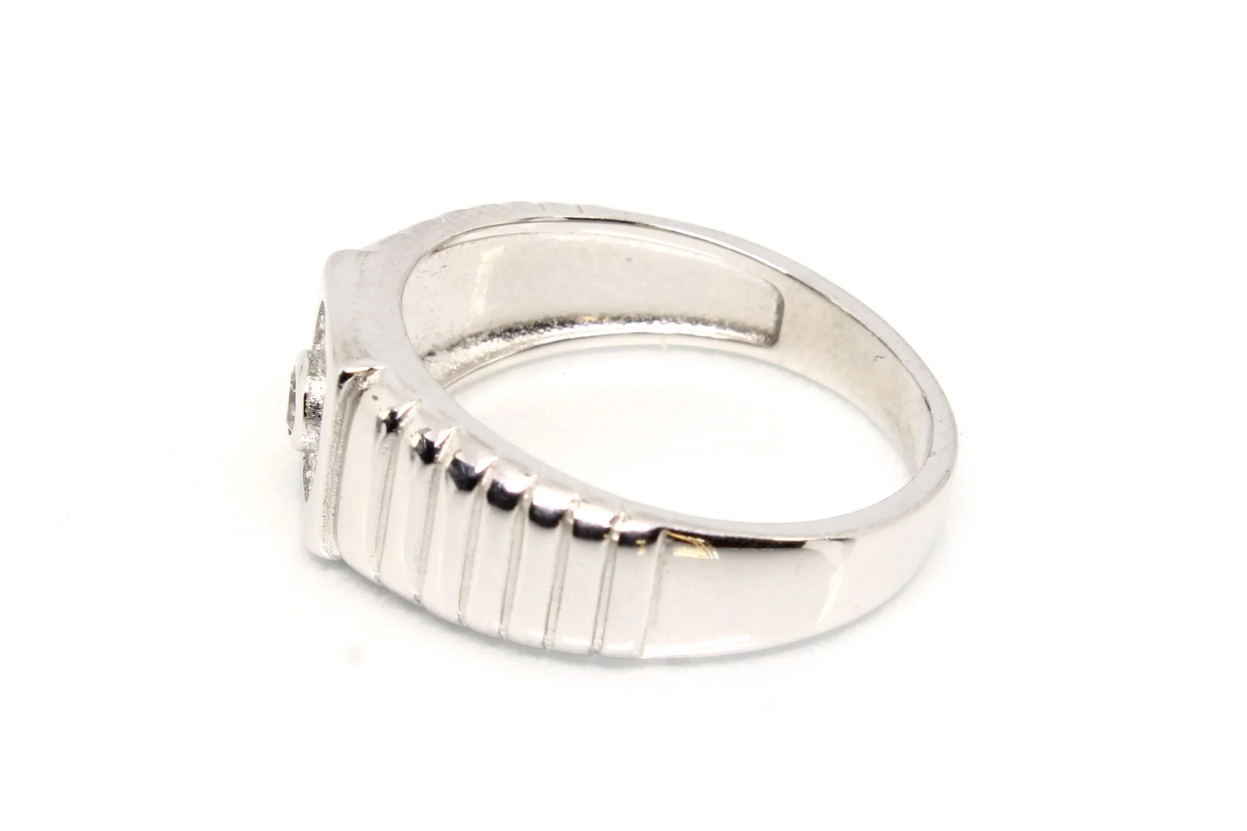 925 Sterling Silver Ring 3.990 g - Image 2