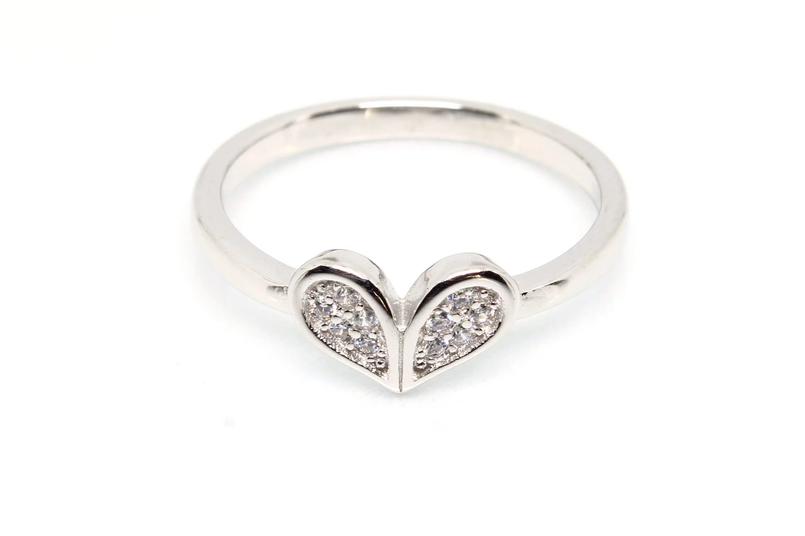 925 Sterling Silver Ring 1.670 g