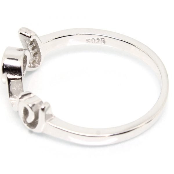 925 Sterling Silver Ring 2.310 g