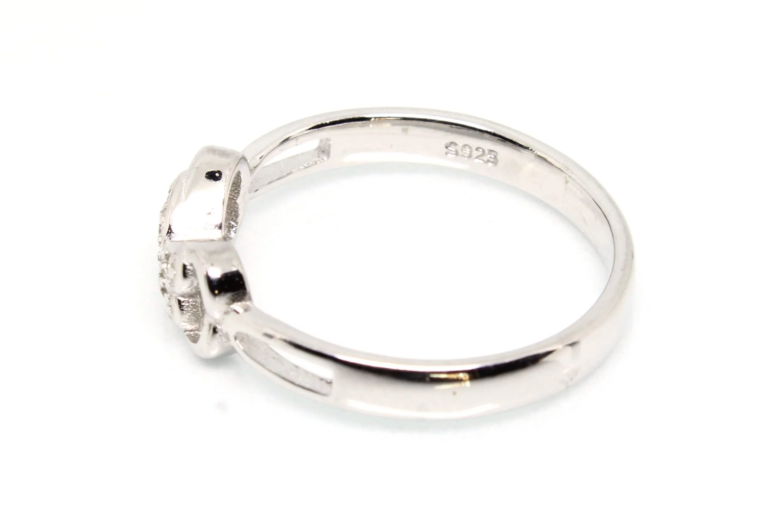 925 Sterling Silver Ring 2.110 g - Image 2