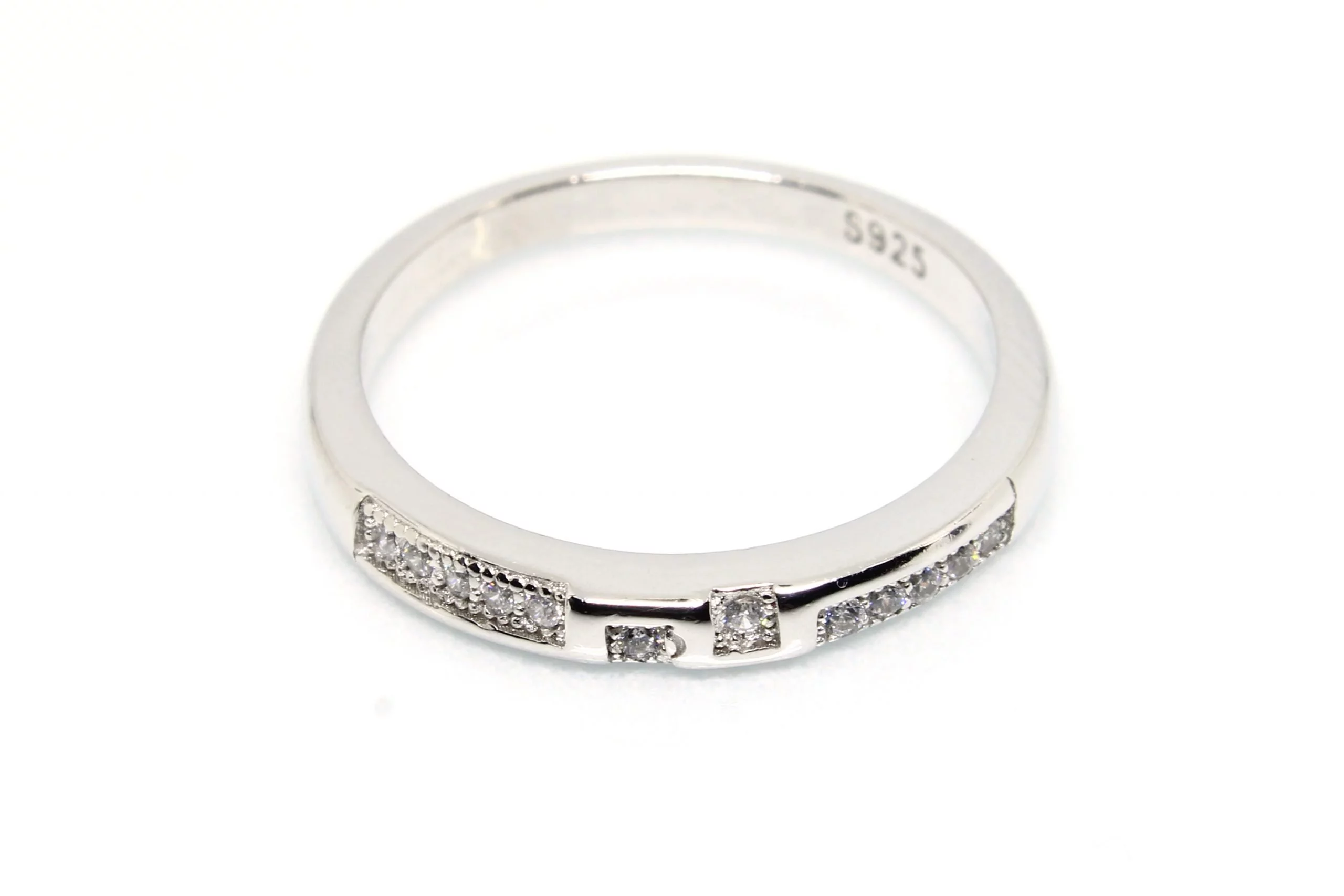 925 Sterling Silver Ring 2.000 g