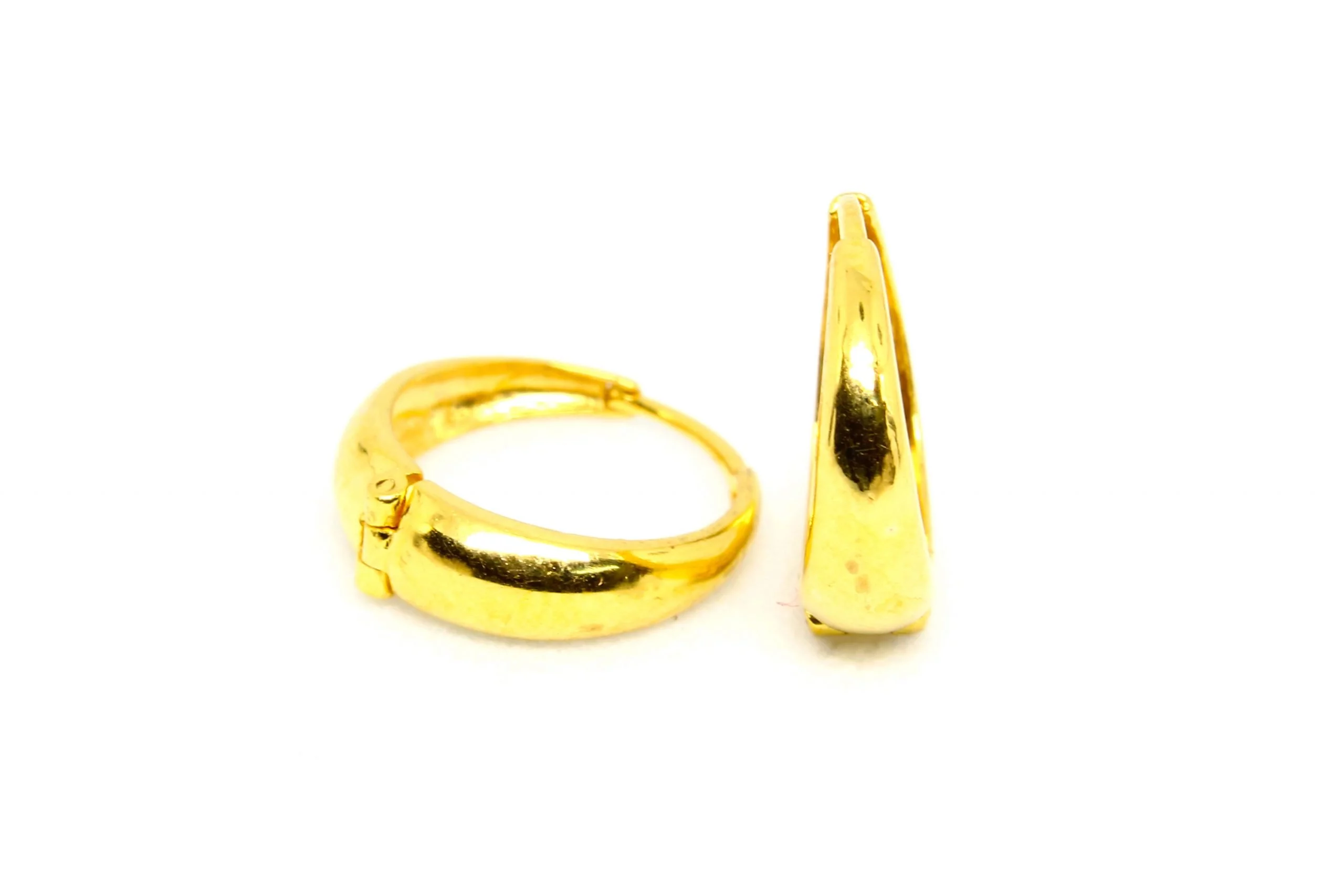 Plain Gold Bali 1.430 g 18 kt