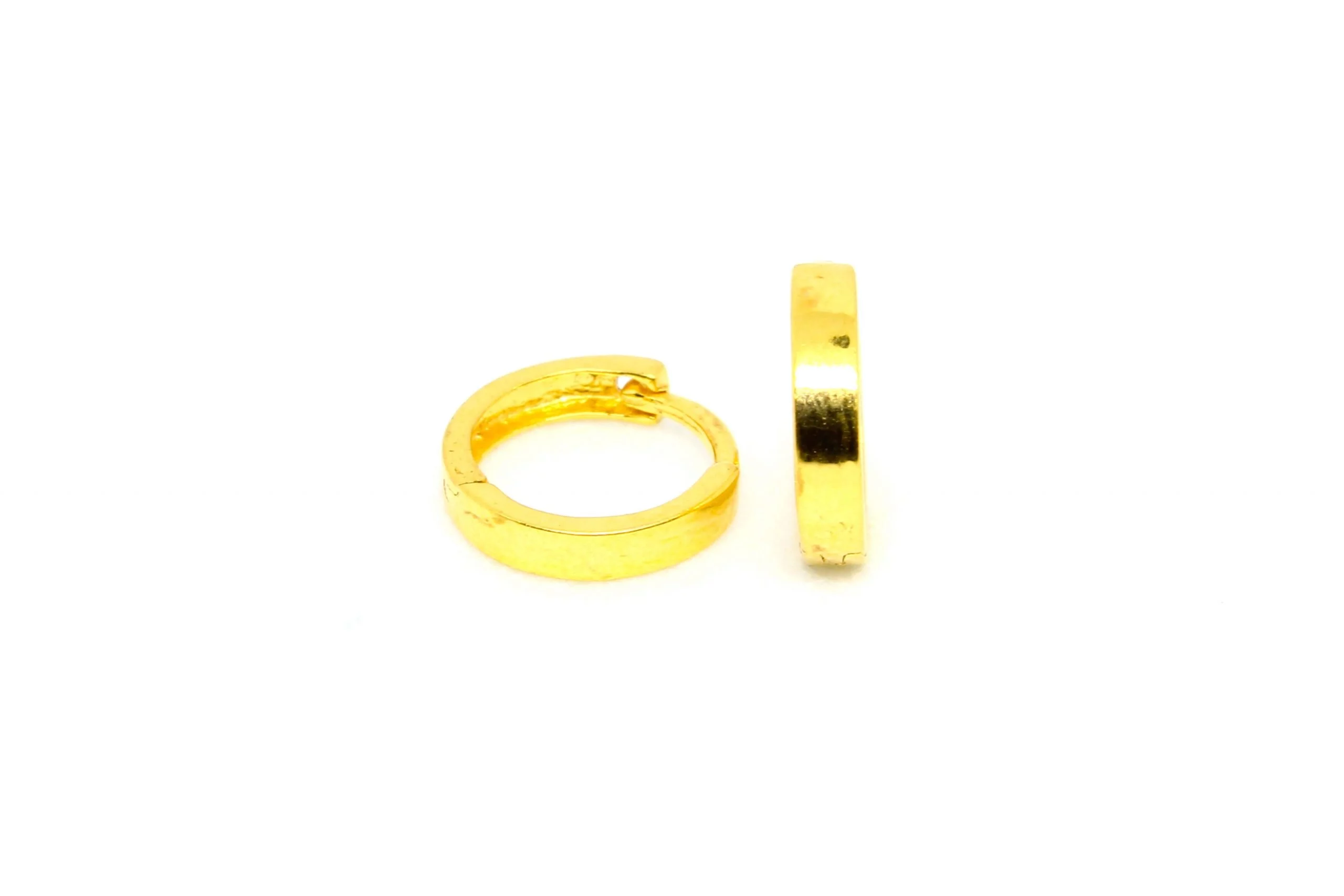 Plain Gold Bali 0.620 g 18 kt
