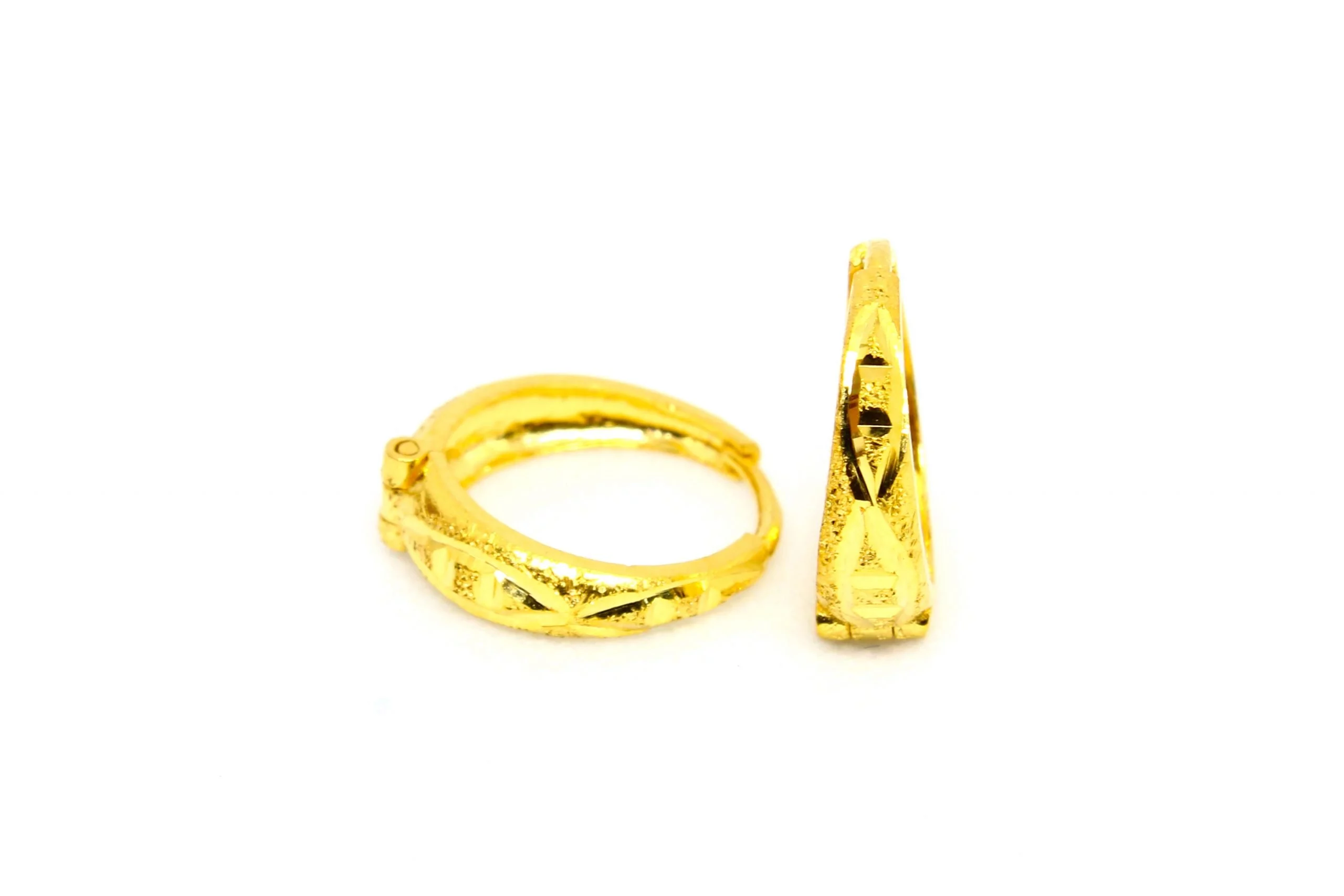 Plain Gold Bali 1.010 g 18 kt