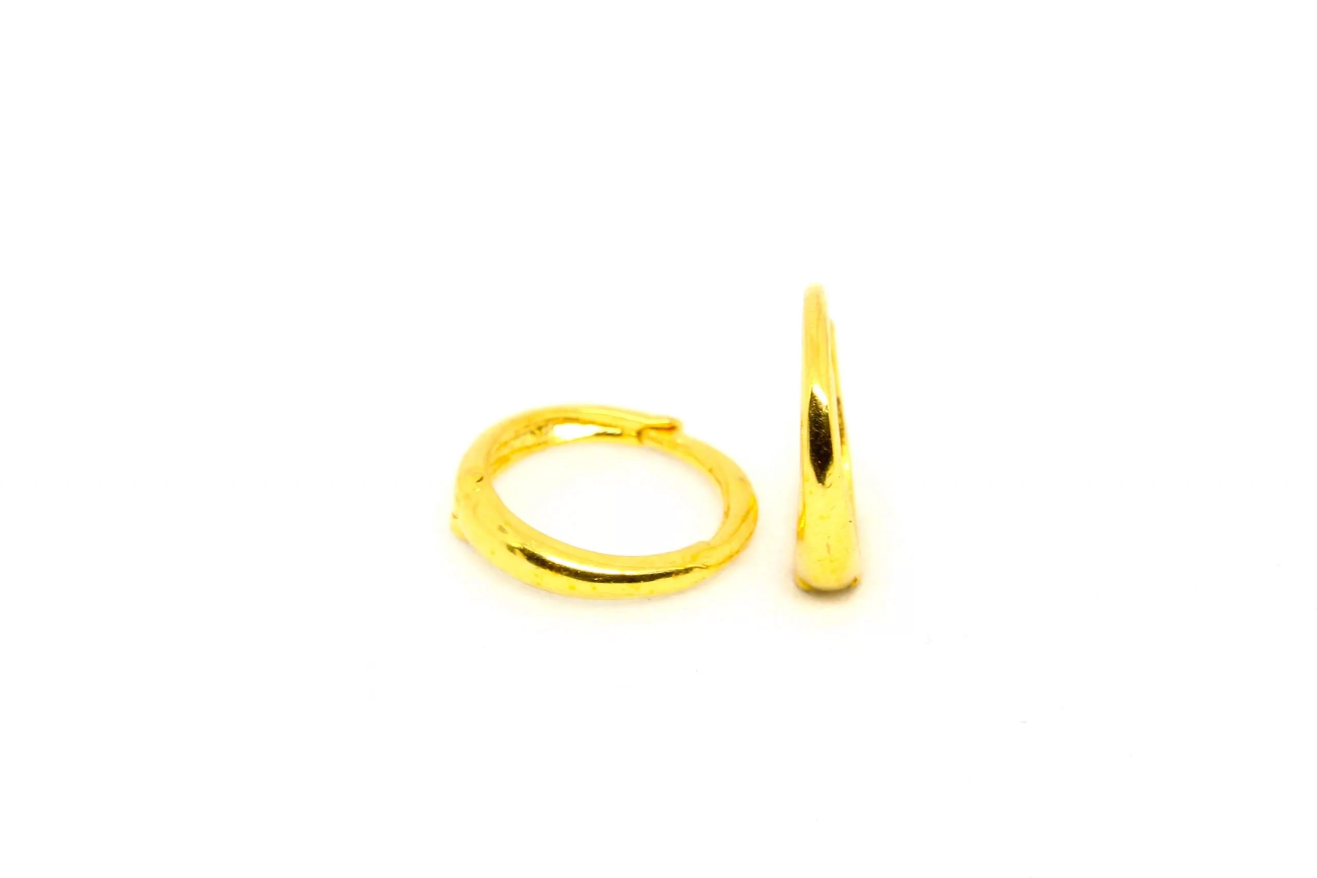 Plain Gold Bali 0.530 g light weight 18 kt