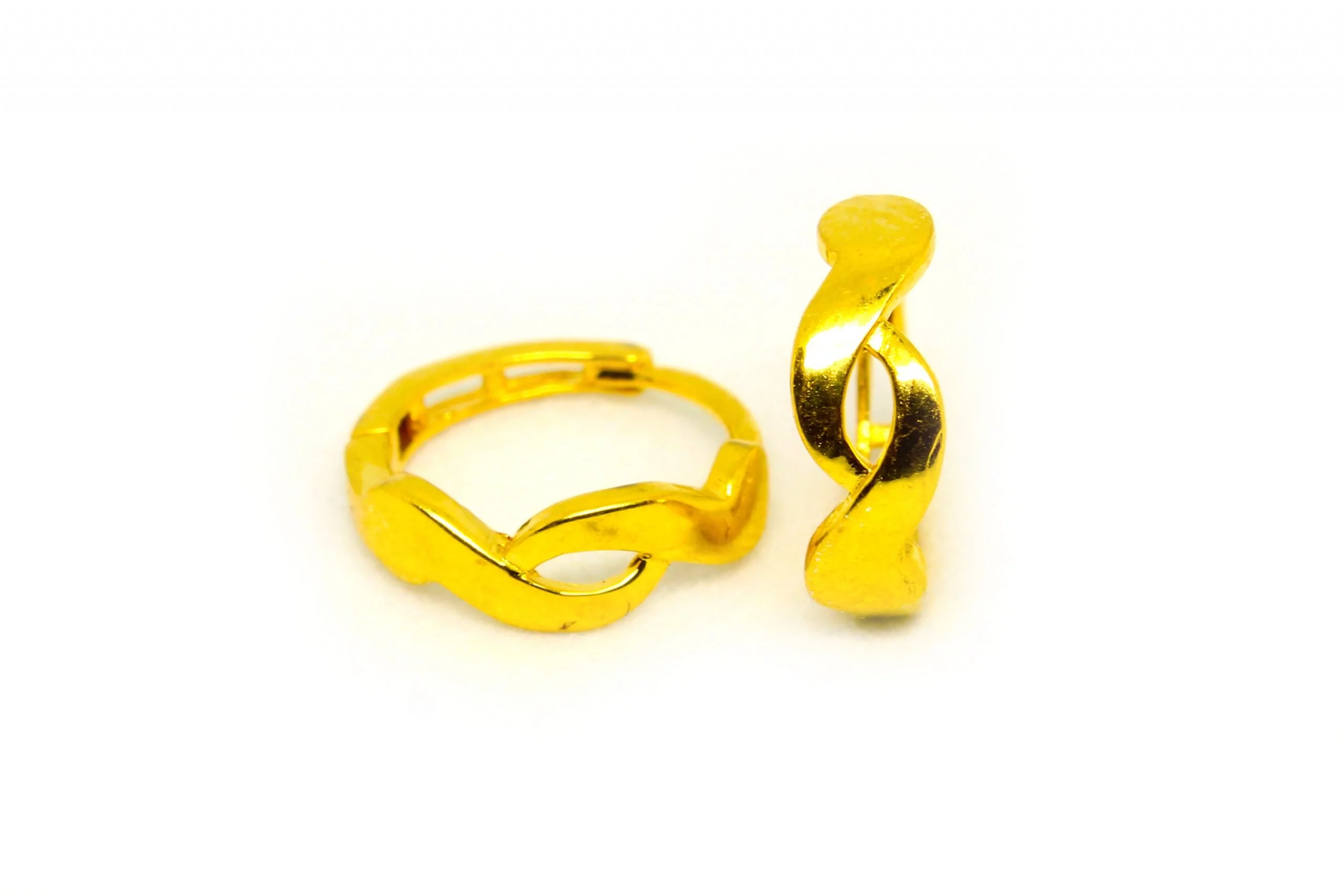 Plain Gold Bali 1.090 g 18 kt