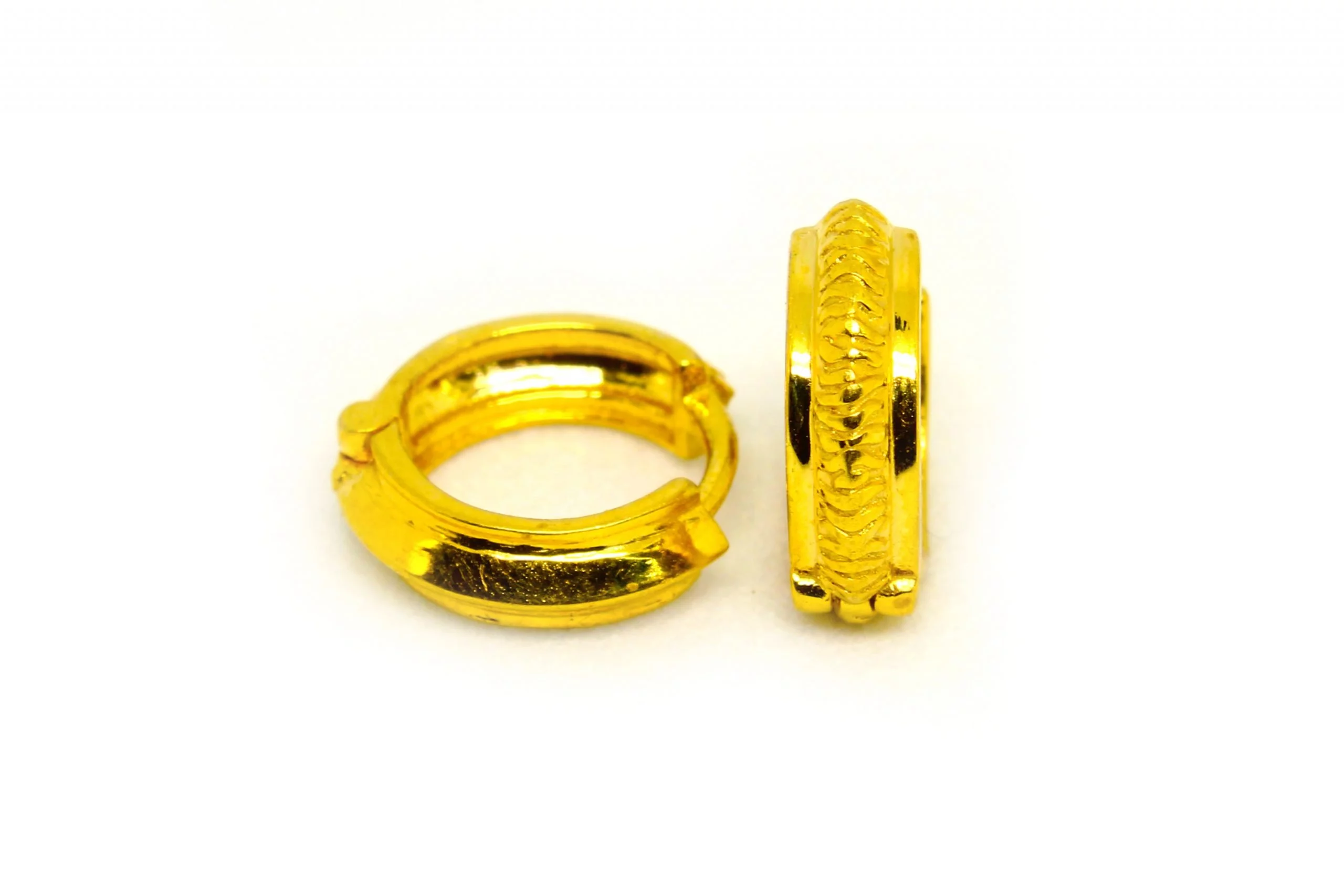 Plain Gold Bali 1.670 g 18 kt