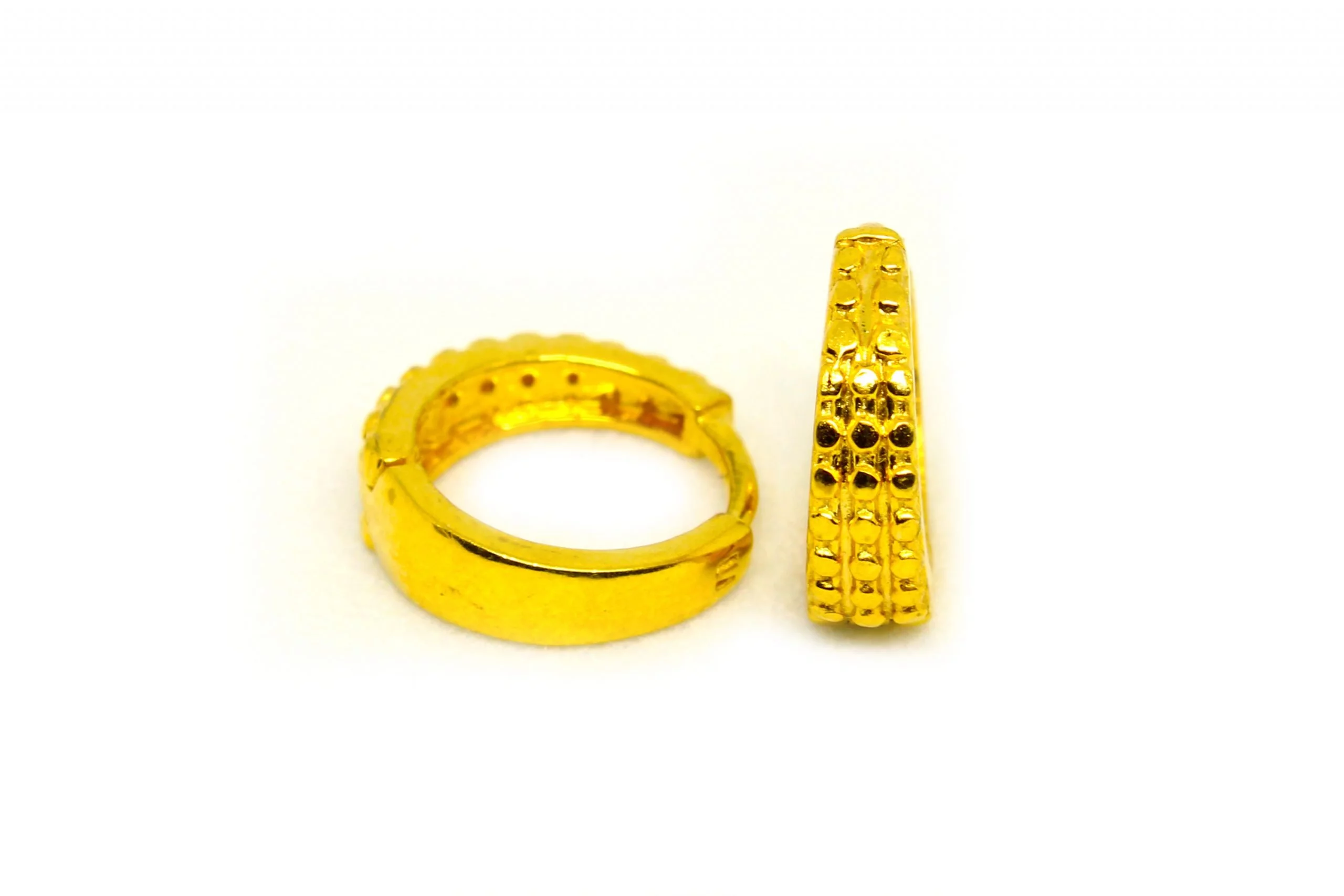 Plain Gold Bali 1.540 g 18 kt