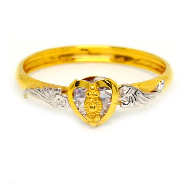 Fnacy Diamond Ring 0.920 g 18 kt