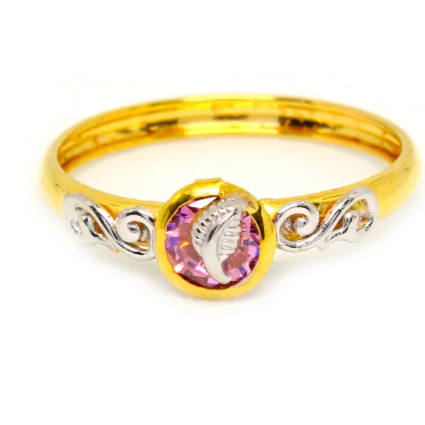 Fnacy Diamond Ring 0.860 g 18 kt
