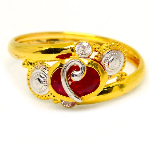 Fnacy Diamond Ring 1.090 g 18 kt