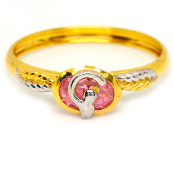 Fnacy Diamond Ring 1.030 g 18 kt
