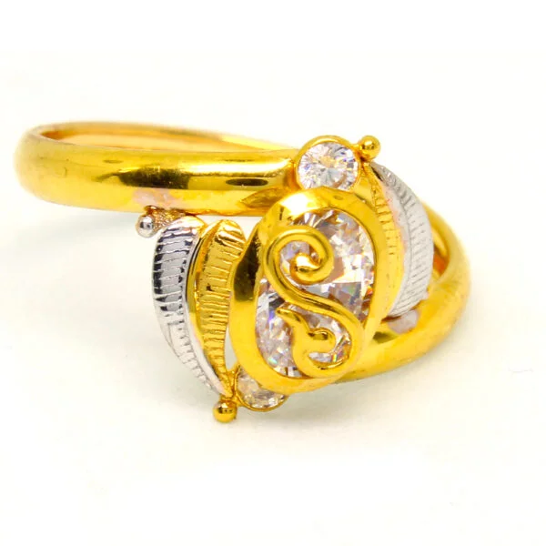 Fnacy Diamond Ring 1.200 g 18 kt