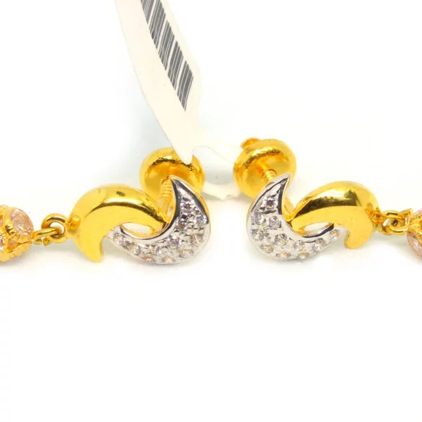 Diamond Buti 2.260 g 18kt