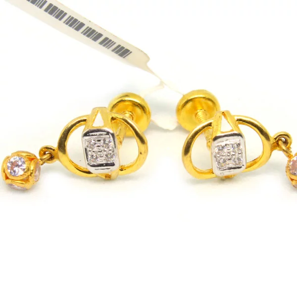 Diamond Buti 2.130 g 18kt