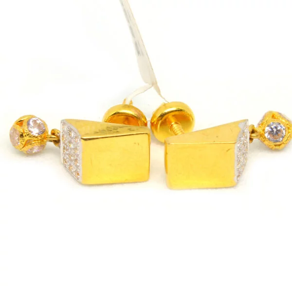 Diamond Buti 2.610 g 18kt