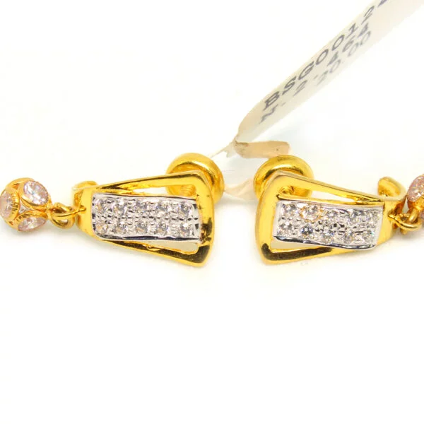Diamond Buti 2.470 g 18kt