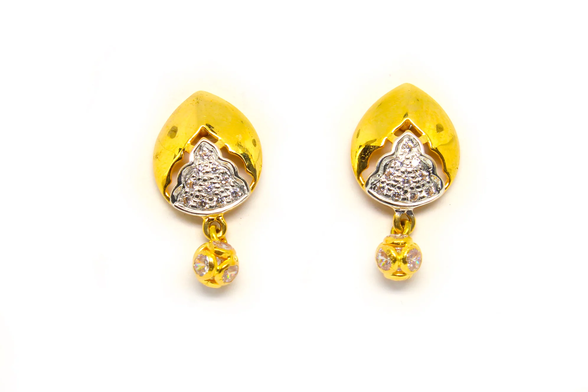Diamond Buti 2.900 g 18kt