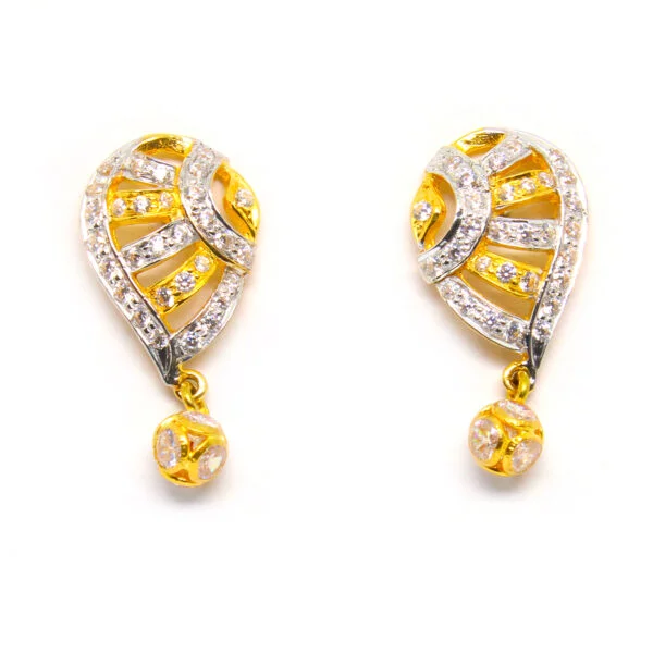 Diamond Buti 3.120 g 18kt